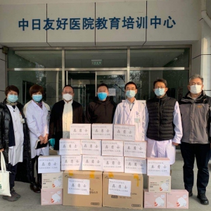 �������������顪����ﳯ����ί�ڶ�֧����Ԯ�����Ѻ�ҽԺ��